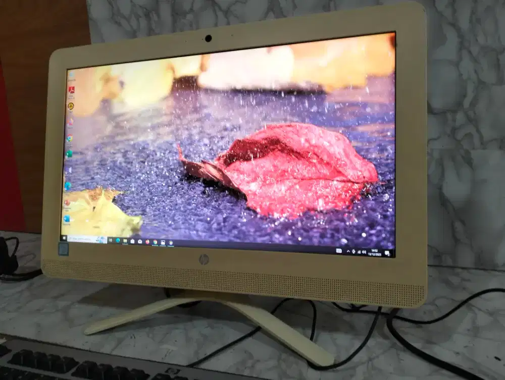 PC AIO HP 20-c013d