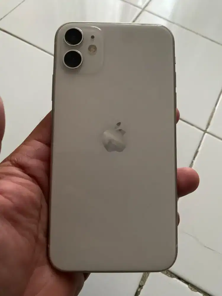 iPhone 11 128 iBox putih