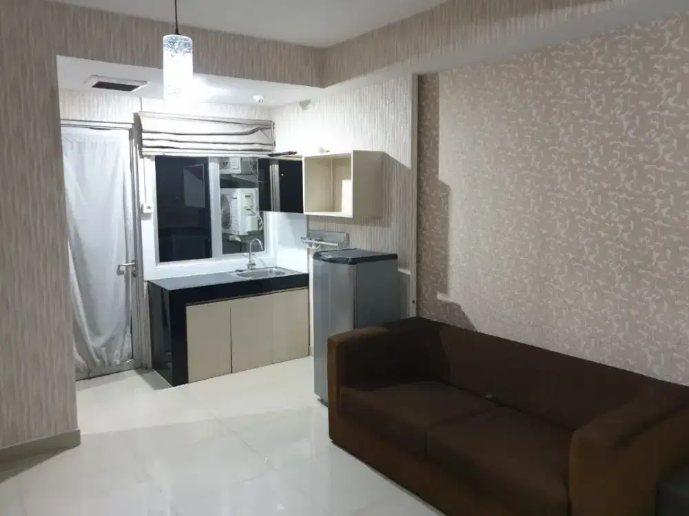 jual cepat termurah apartemen sudirman suites suite 2 BR furnished