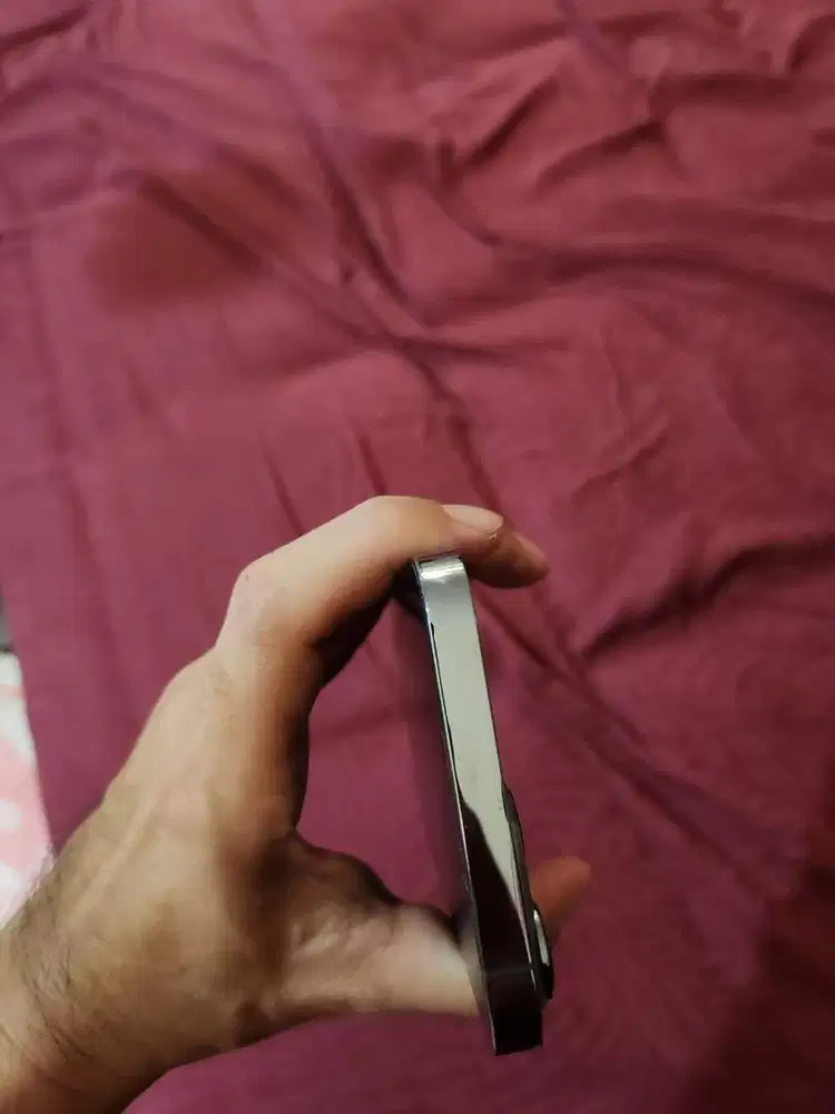 Iphone 13 promax 256GB biru, kondisi mulus ga ada lecet like mew