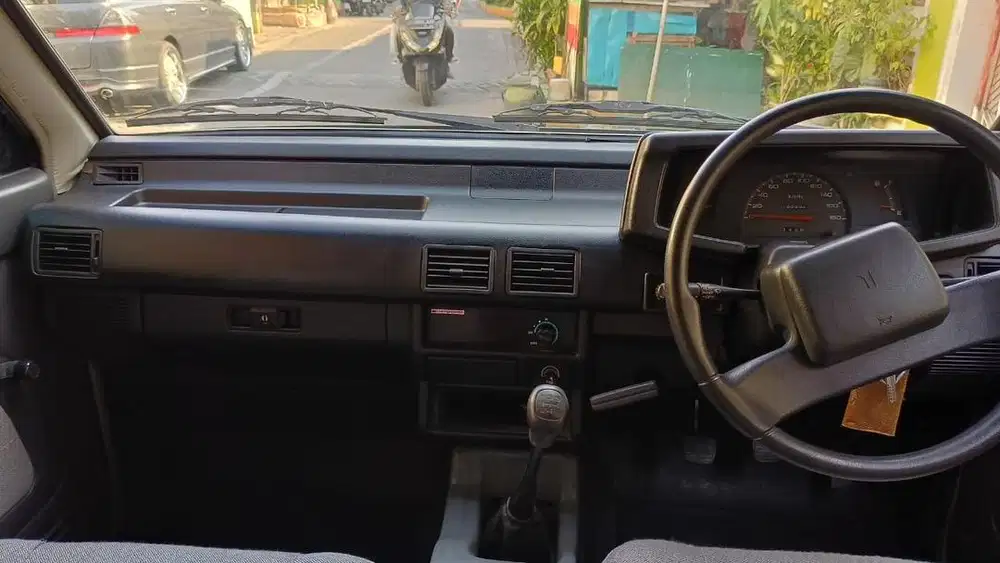 panther 2.3 1995 istimewa