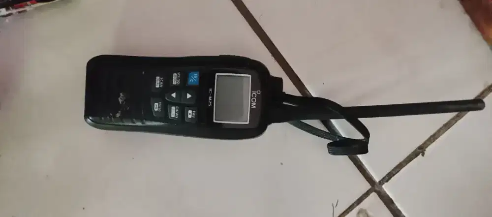 HT ICOM M25 KODISI SEPERTI BARU