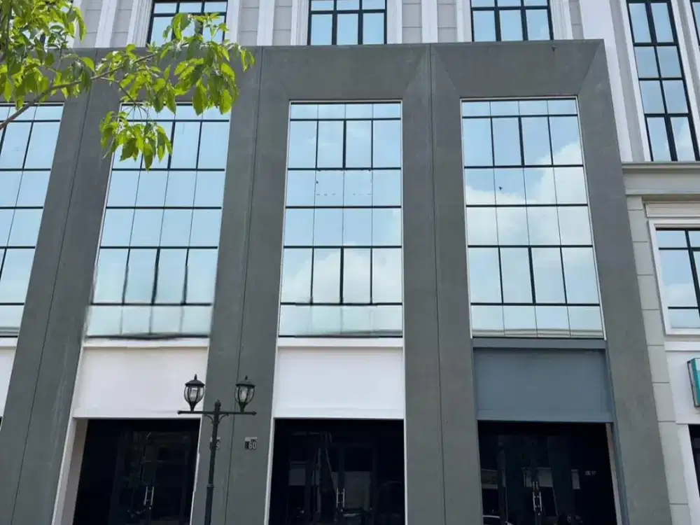 Ruko Premium 4 Lantai Lokasi Strategis Cocok Untuk Klik di Kelapa Gading Jakarta Utara