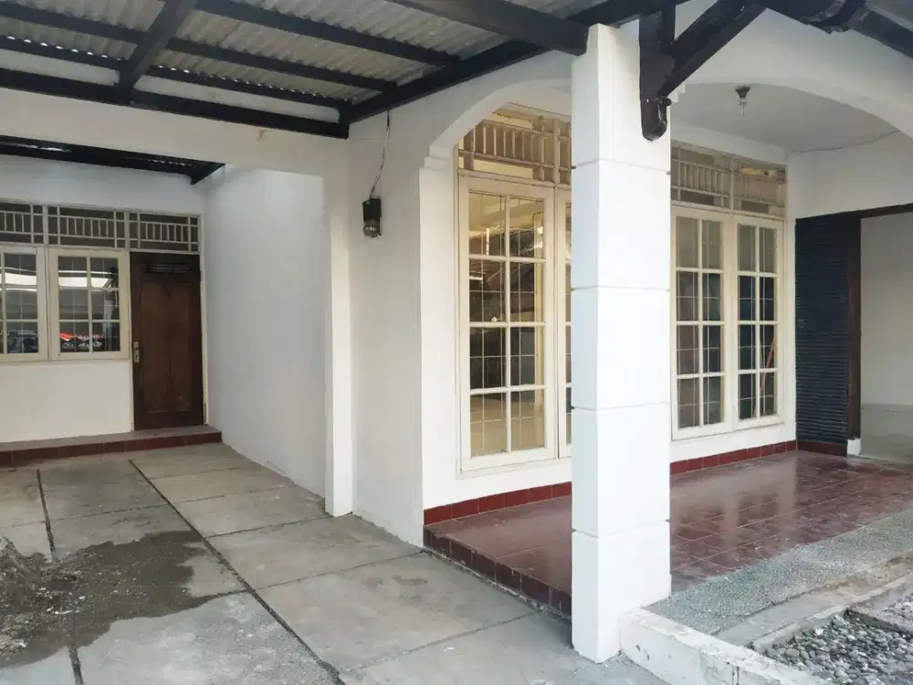 Rumah Strategis Siap Huni di Bintaro Tangsel Va-7388