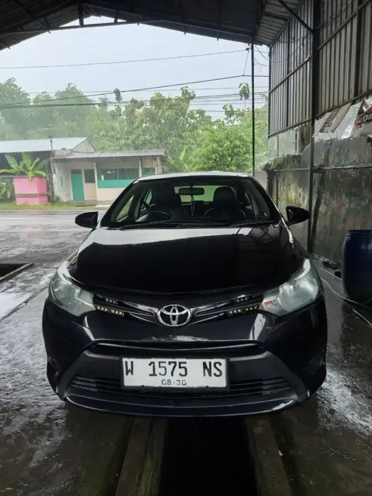 Toyota Vios _ 2015, Hitam elegan ~ Trenggalek