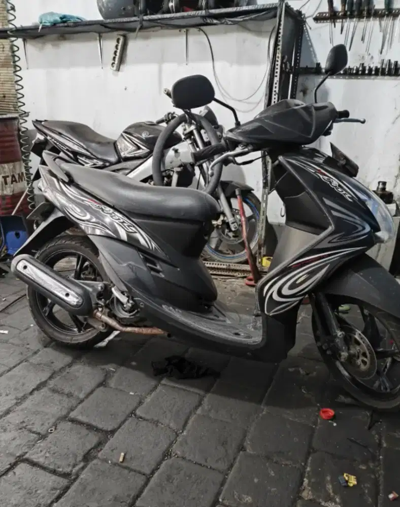 Dijual Cepat Mio Soul Hitam 2009