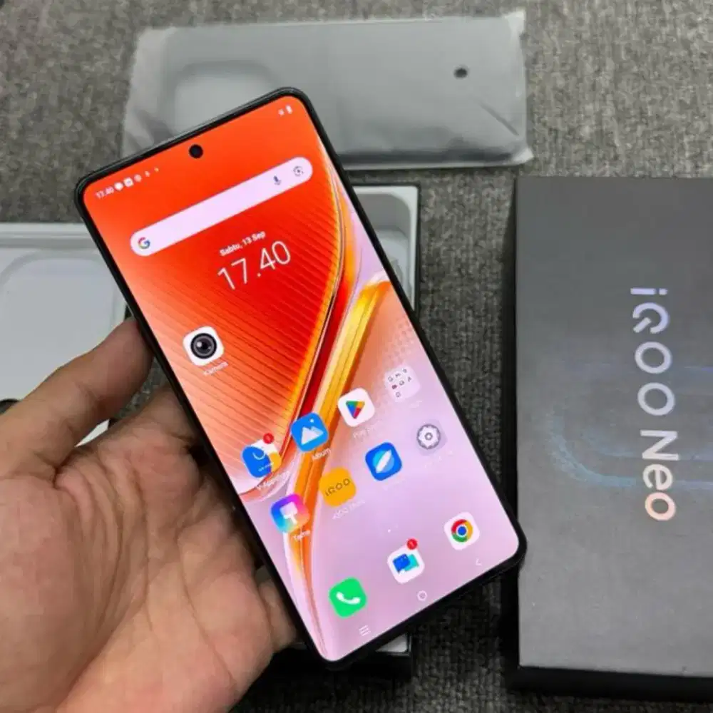 IQOO Neo 10 16/512 GB Garansi Resmi