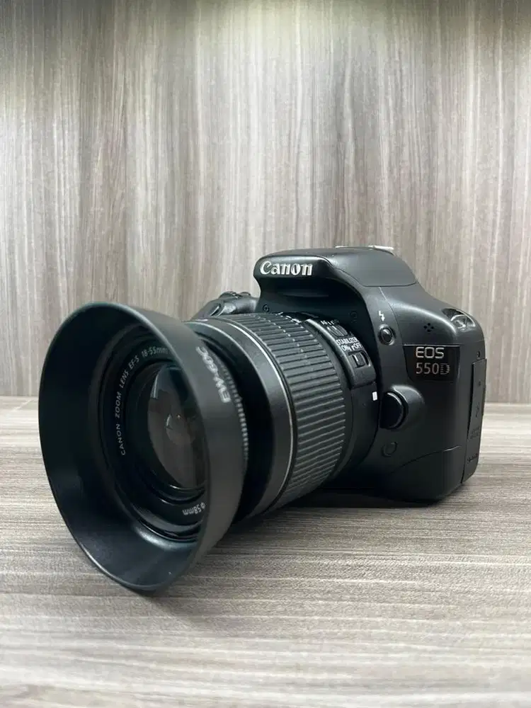 Dijual kamera dslr canon 550d likenew
