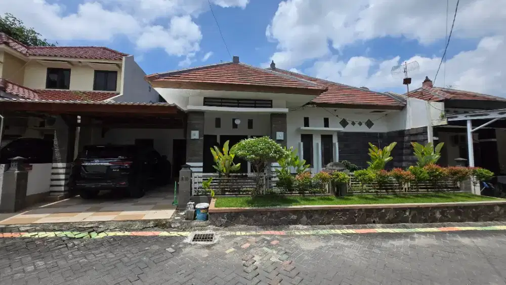 Disewakan Rumah Pesona Wahidin Gresik