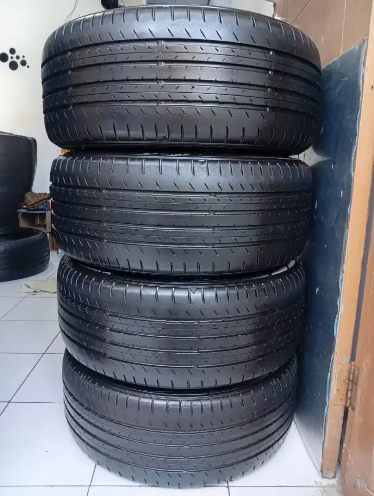 Ban Dunlop Sp SportMaxx050 225/45 R17 Nik2020 BMW Mercy