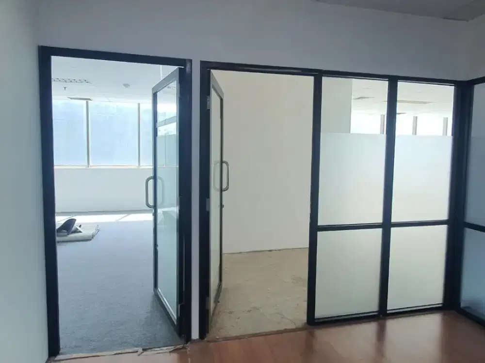 Sewa  Kantor  Murah bagus  dan siap pakai di Kemang Jakarta Selatan