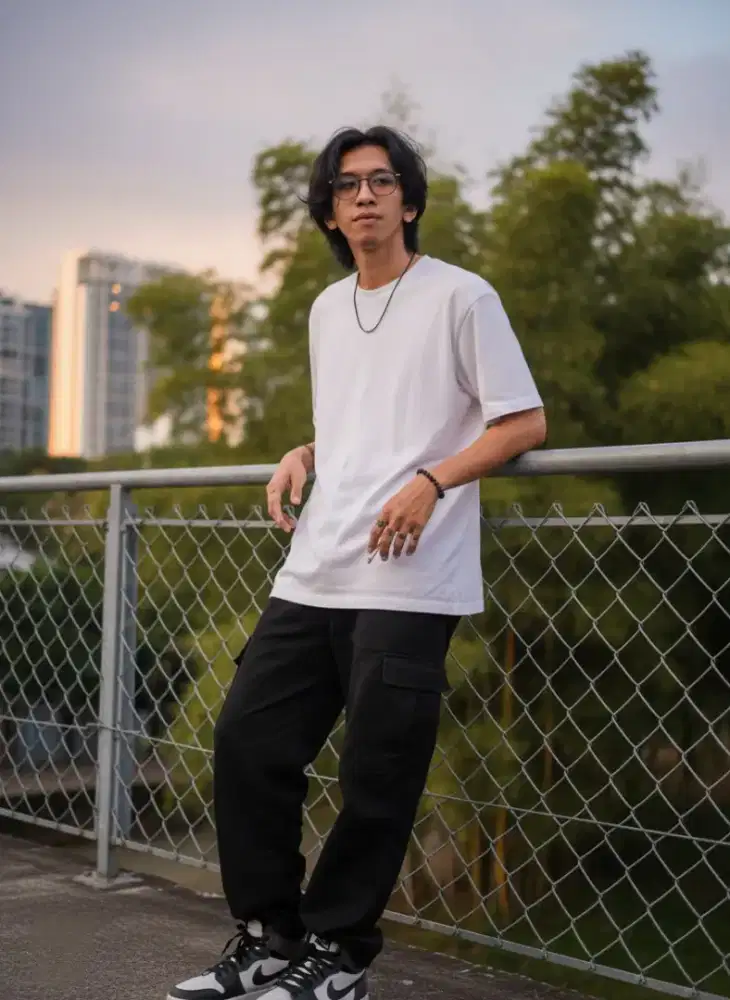 NEED A JOB FULL-TIME