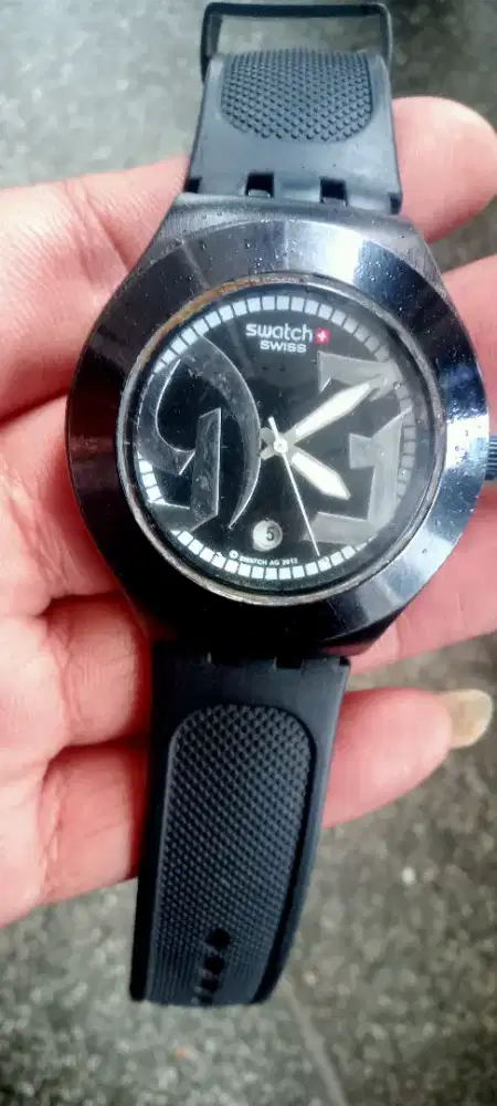 Jam tangan swiss swatch