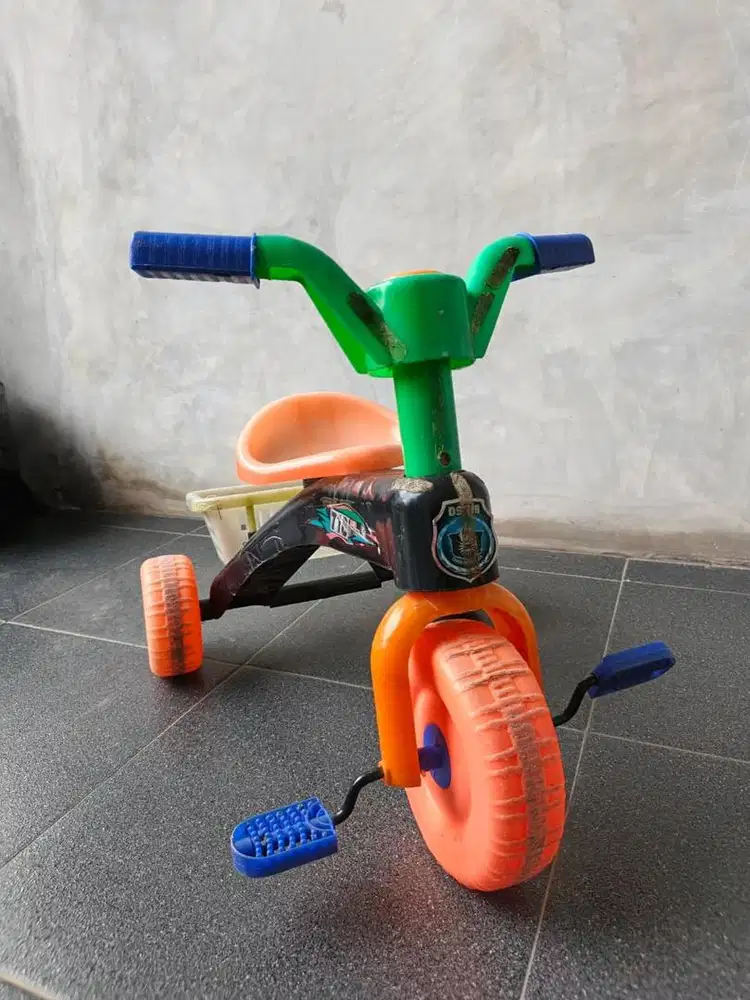 Sepeda anak roda 3