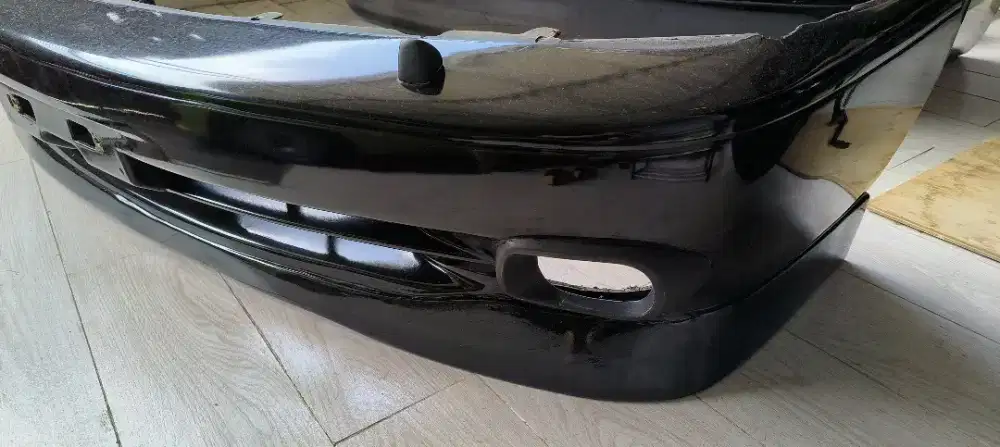 Bumper Corolla AE112