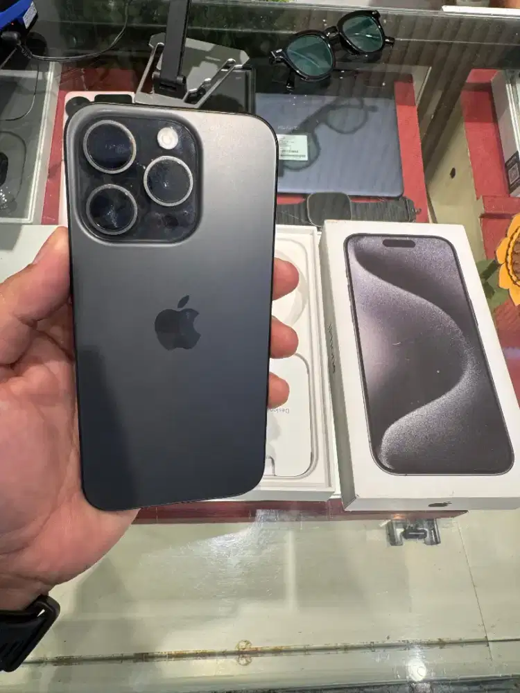 Iphone 15 pro 512GB Bh 83%