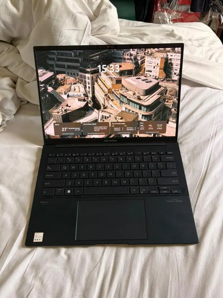 ASUS Zenbook UX3405M