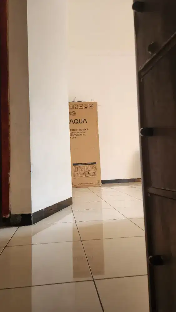 Kulkas 2 pintu AQR-DTM285CB