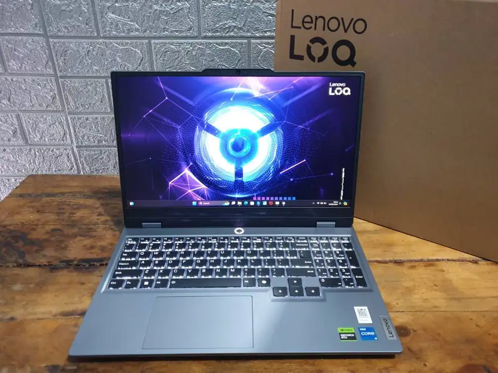 LOQ 15IAX9 i5-12450HX 12/512GB RTX 3050 6GB 144Hz Garansi Juni 2026