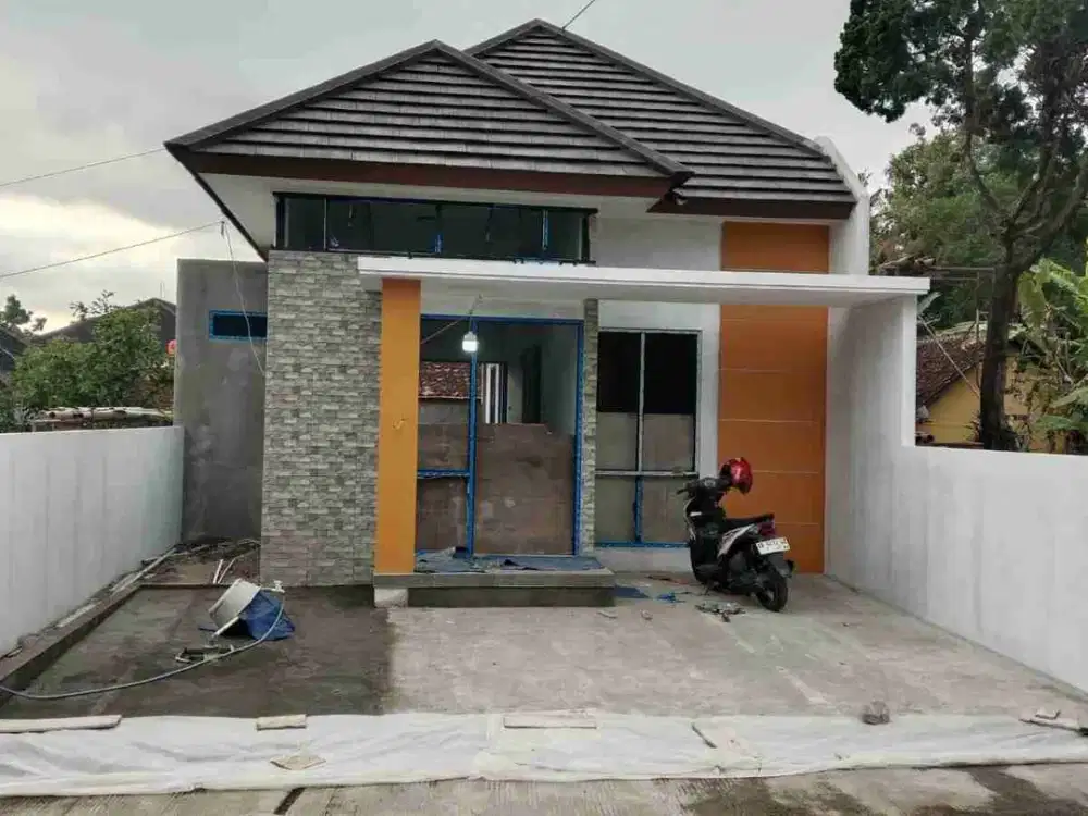 jual rumah istimewa diutara kampus uii jl kaliurang dekat kopi klotok pakem