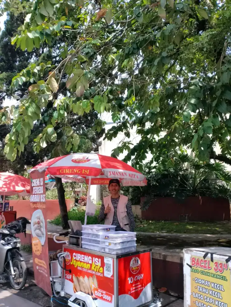 RIDER JUALAN CIRENG KELILING (SEPEDA LISTRIK)