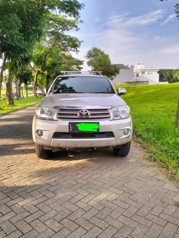 Dijual Fortuner 2.7 G 2011 Istimewa ORI