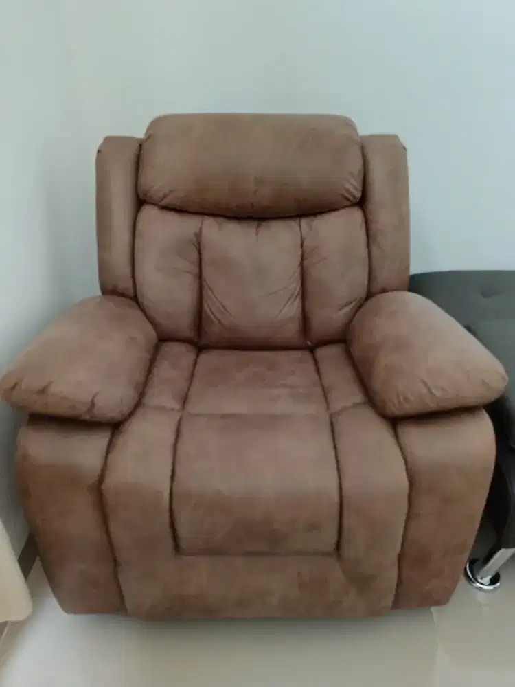 Sofa recliner informa