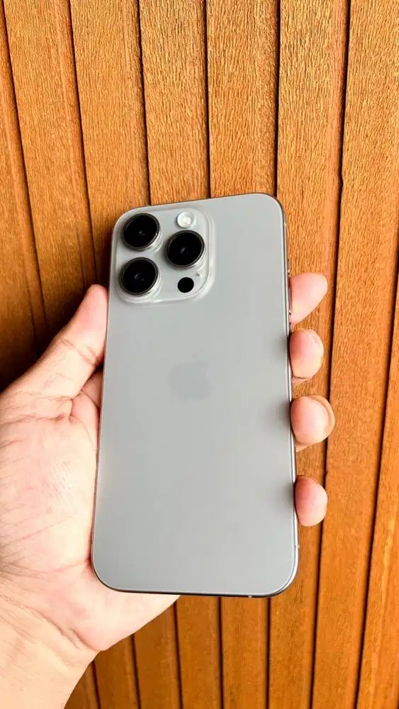 iPhone 15 Pro 128GB Natural Titanium ex iBox