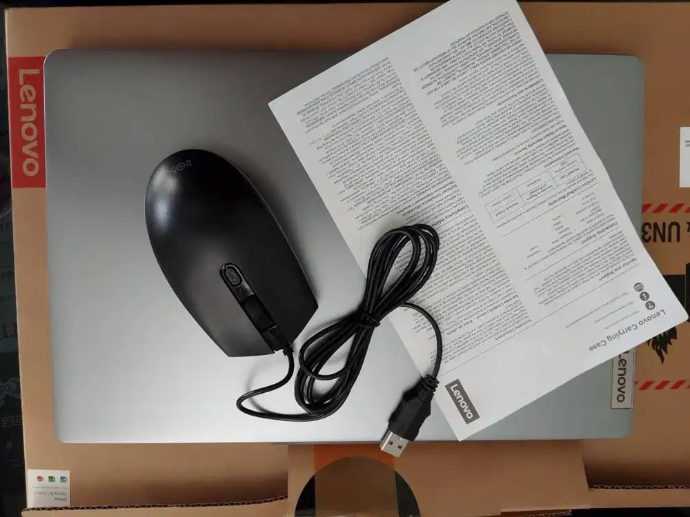 Lenovo IdeaPad Slim 3 14AMN8 Ryzen 3 | Like New | Pakai 2x | Fullset