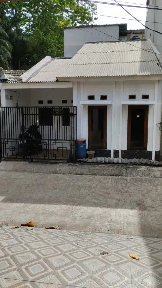 Dijual rumah perum puri harmoni 1 blok d3 no 8 Cileungsi