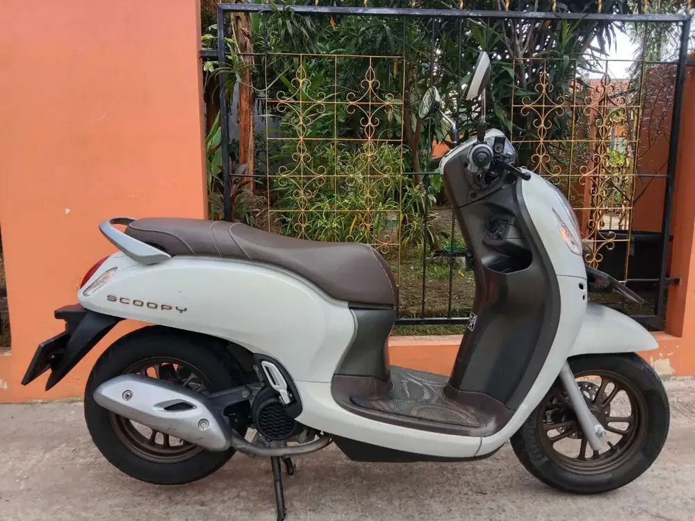 Promo dp serba 500, Honda Scoopy prestige th 2023 cash/kredit
