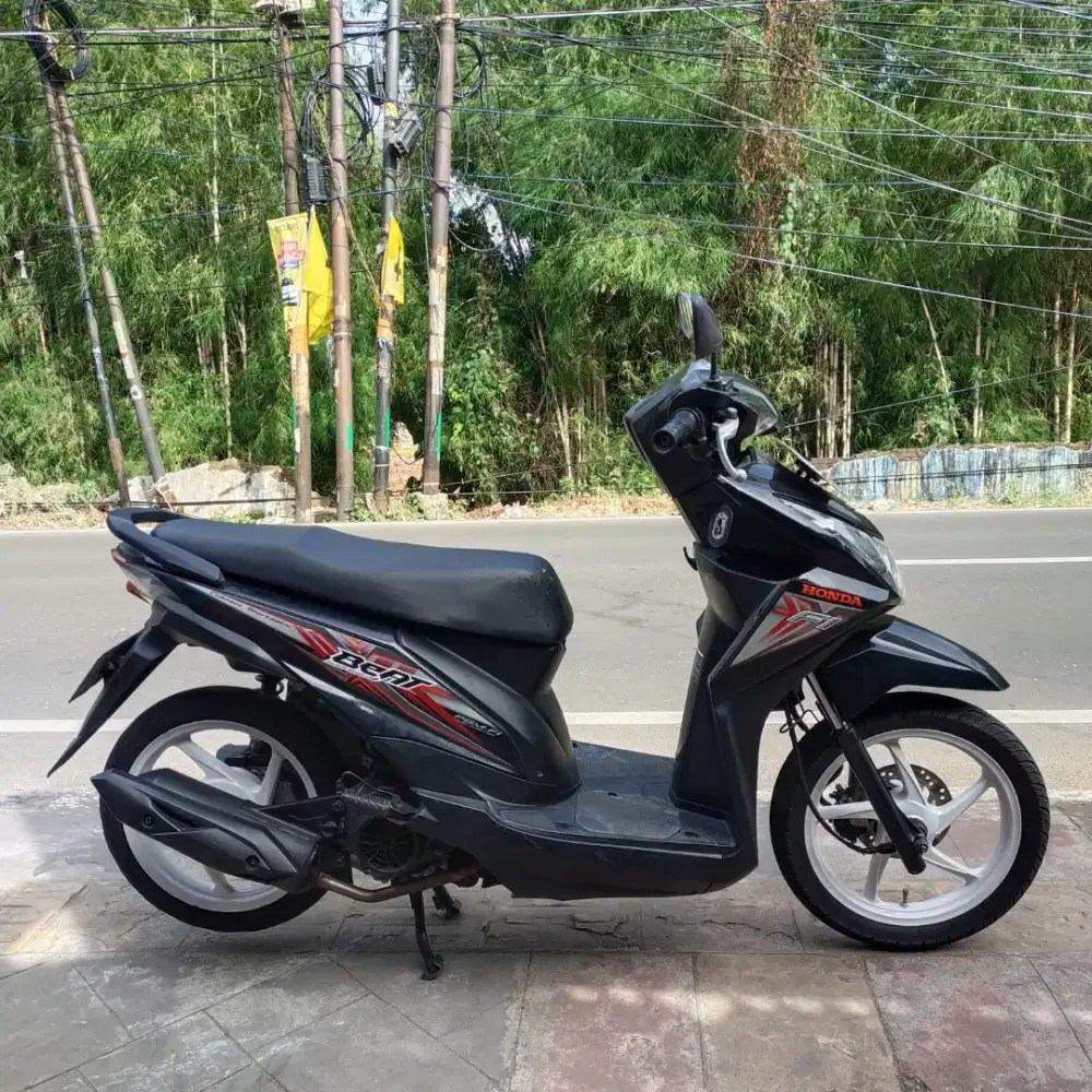 Honda Beat ESp 2015 Orisinil Bagus lengkap