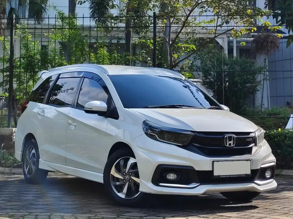Honda Mobilio RS 1.5 manual 2018