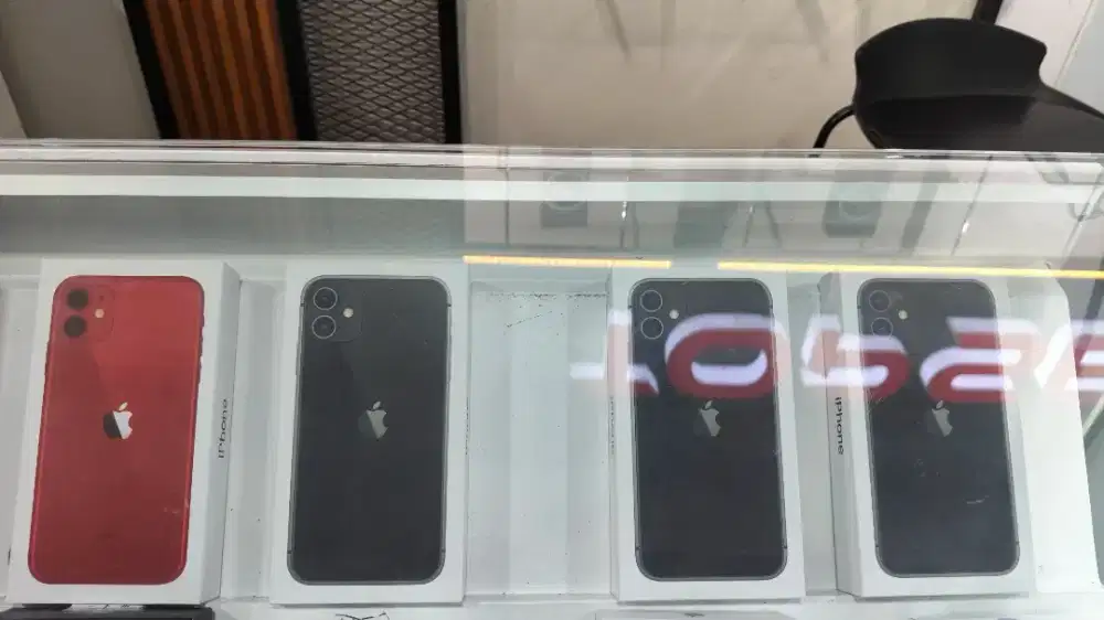 Preloved Iphone 11 - Bergaransi