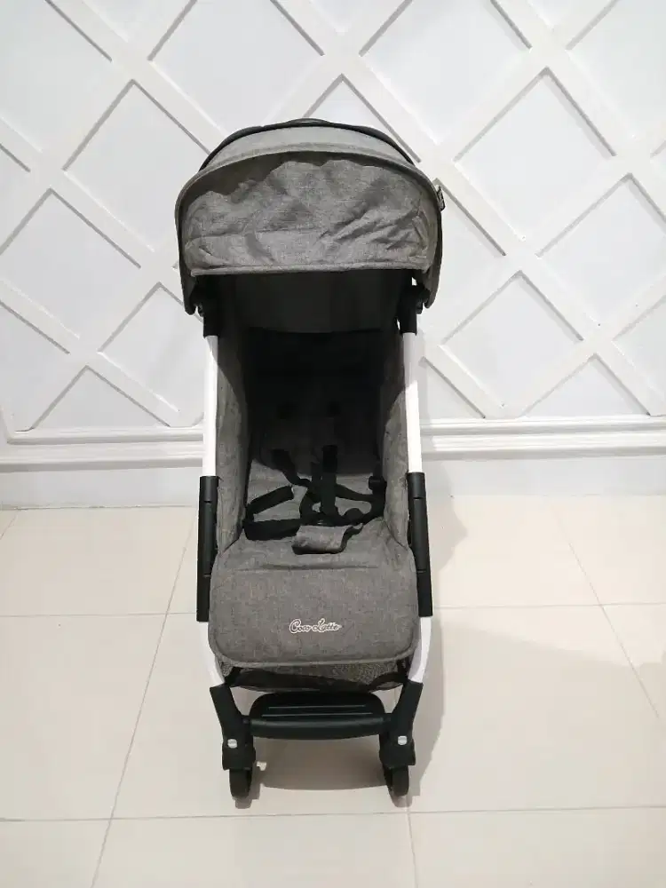 Dijual Murah Stroler / Kereta Bayi COCOLATTE ICONIC kondisi 90% ,760rb
