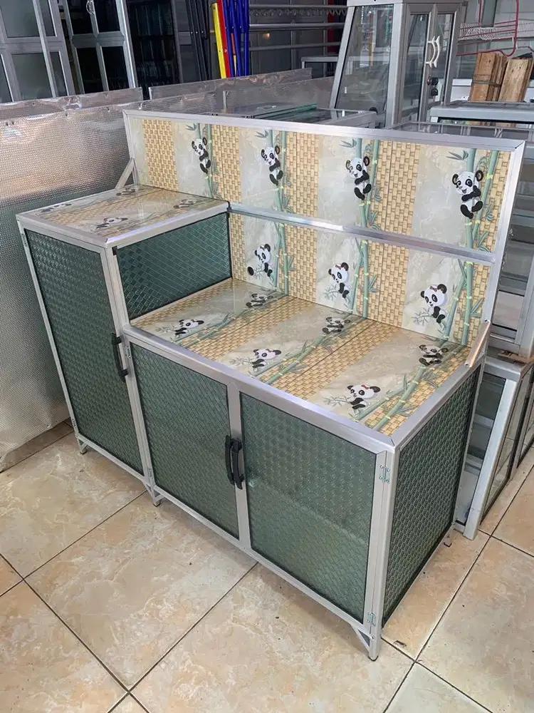 Meja kompor alumunium keramik 3 pintu BARU