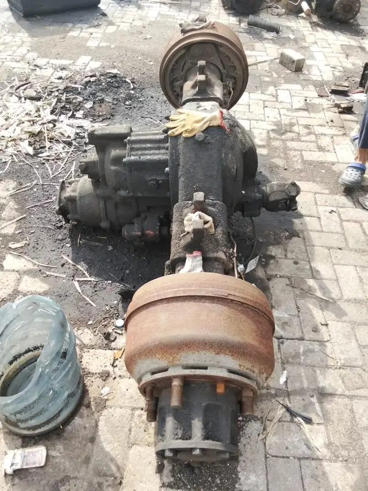 Gardan nisan copotan