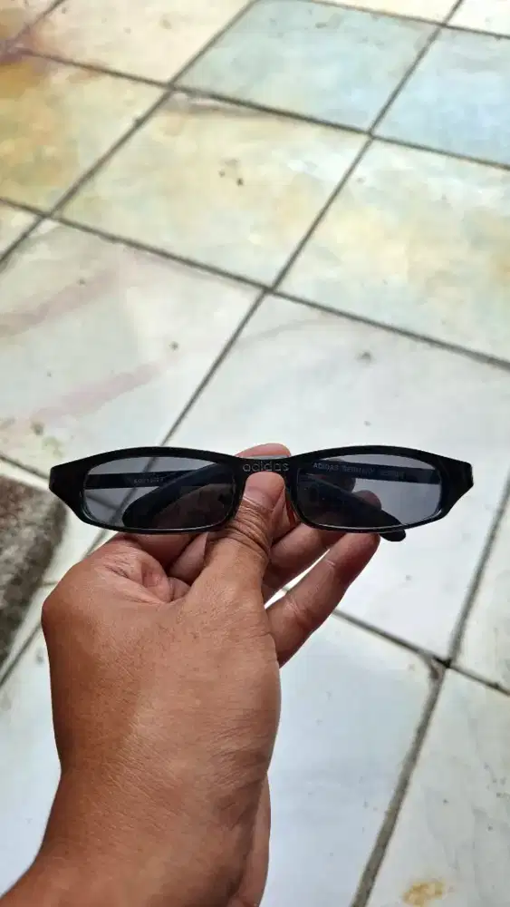 Kacamata Adidas Vintage y2k Sunglasses