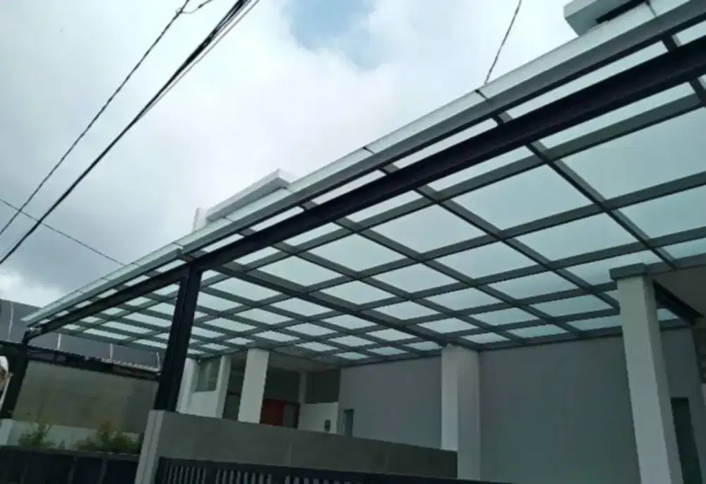 Kanopi holo atap kaca