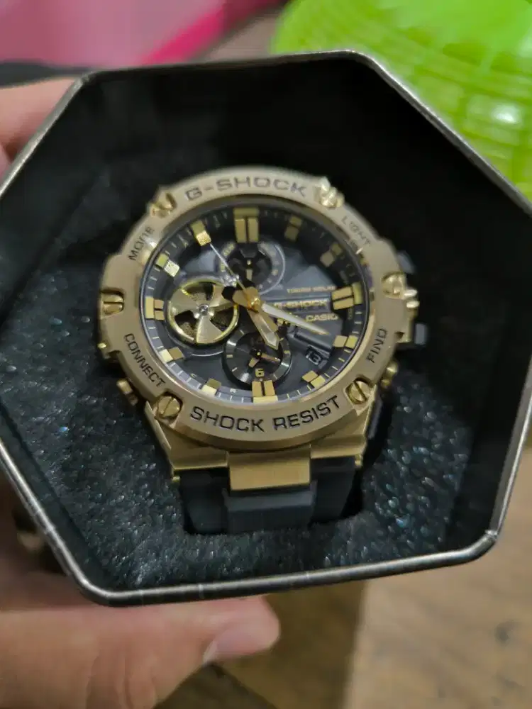 Dijual Murah Gshock gst-b100gd like new