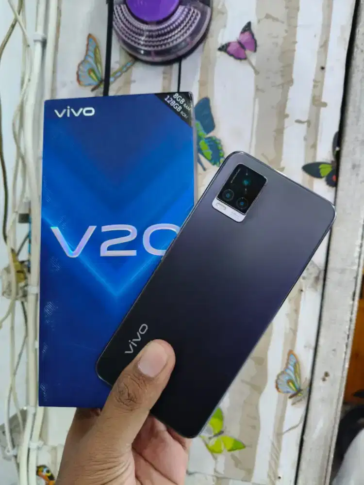 Vivo v20 ram 8/128 fullset