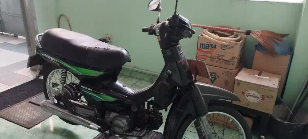 JUAL MOTOR ASTREA GRAND 2011