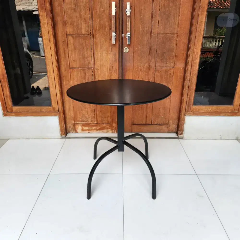 Meja ex Cafe - Meja ex Resto M23