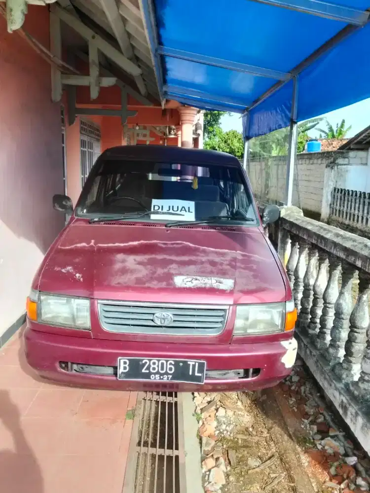 Di jual kijang kapsul lgx 1.8