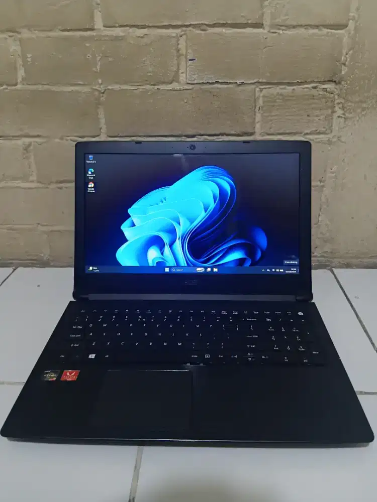 Acer Aspire 3 Ryzen 3 mulus