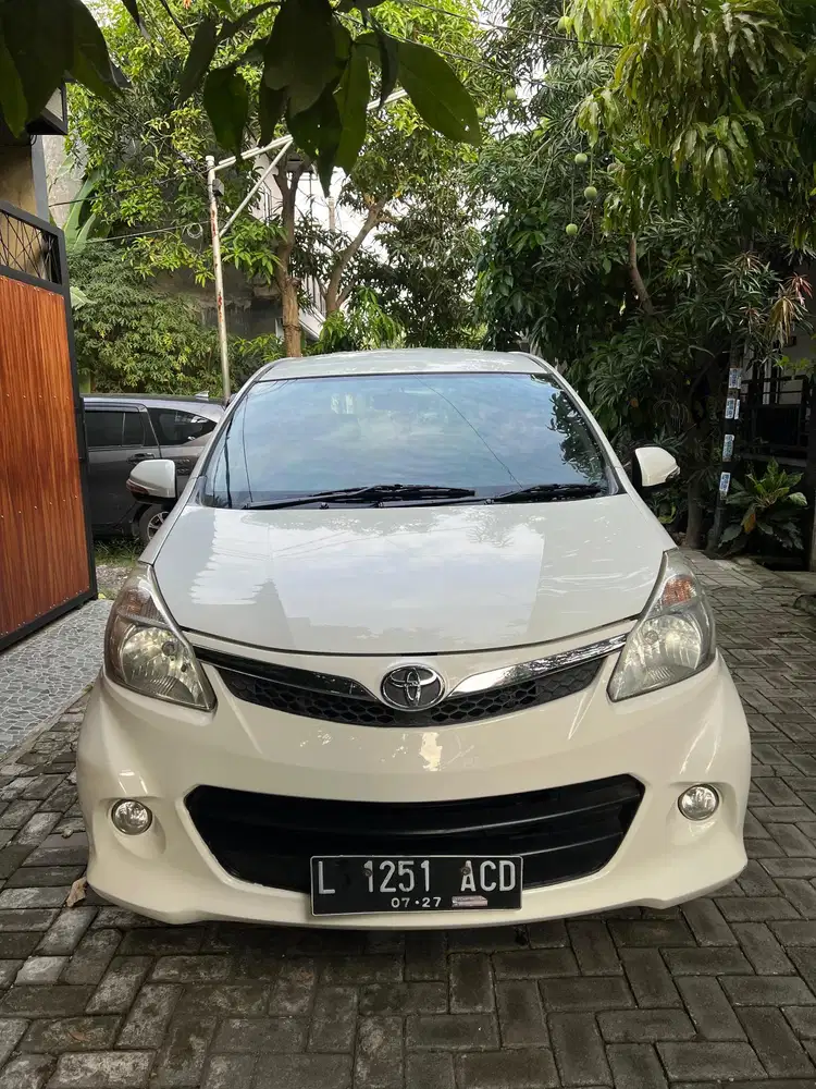 Avanza veloz 1.5 th 2012 km 100rb asli