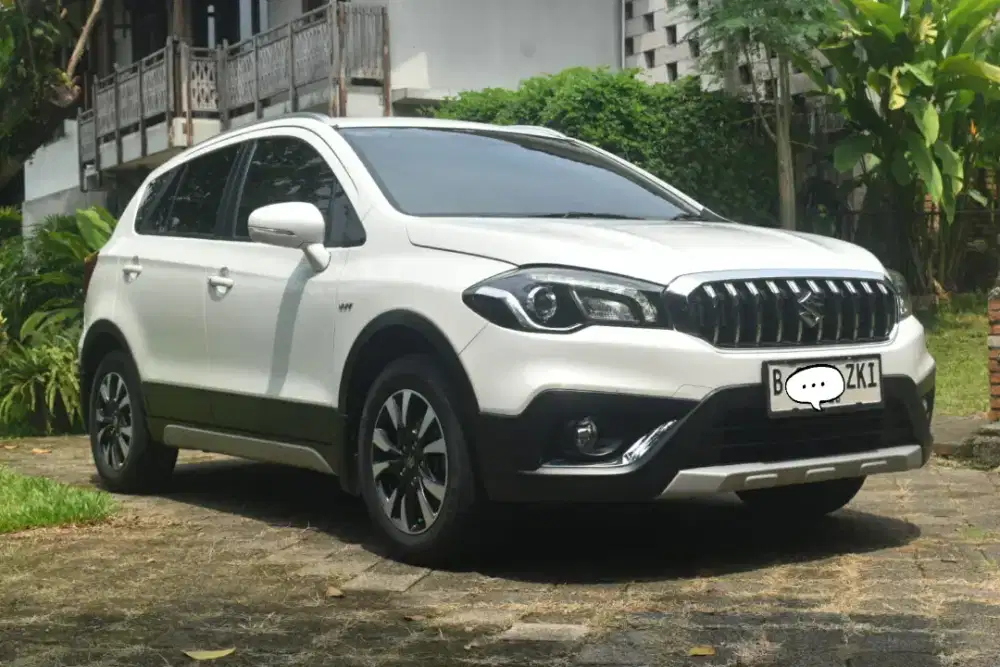 Suzuki SX4, S-Cross 2018, Putih