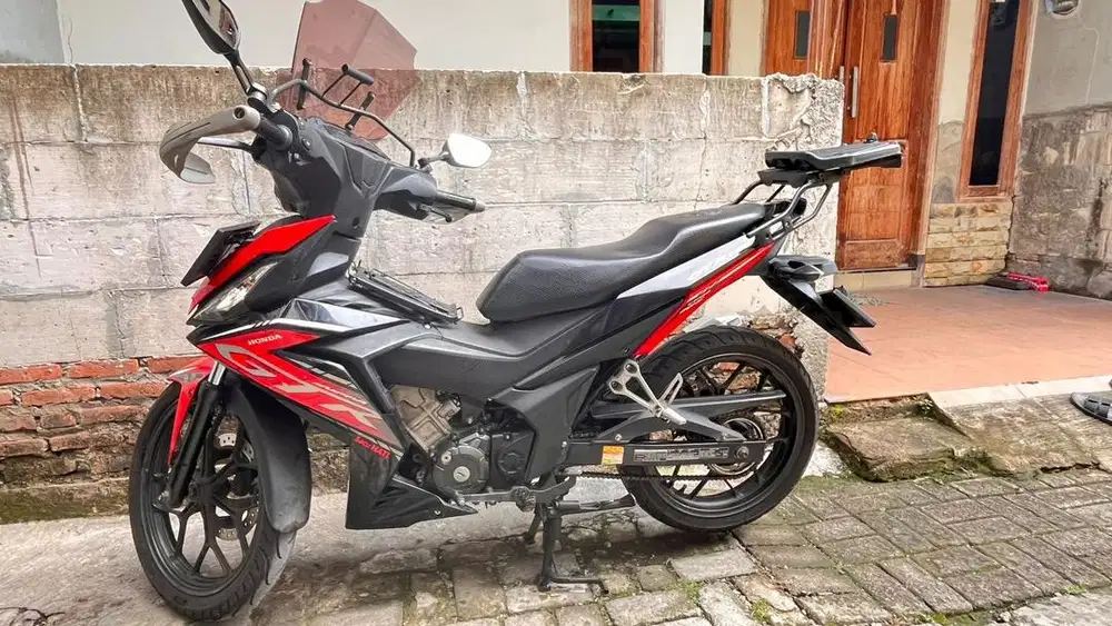 DI JUAL MOTOR SUPRA GTR 2019