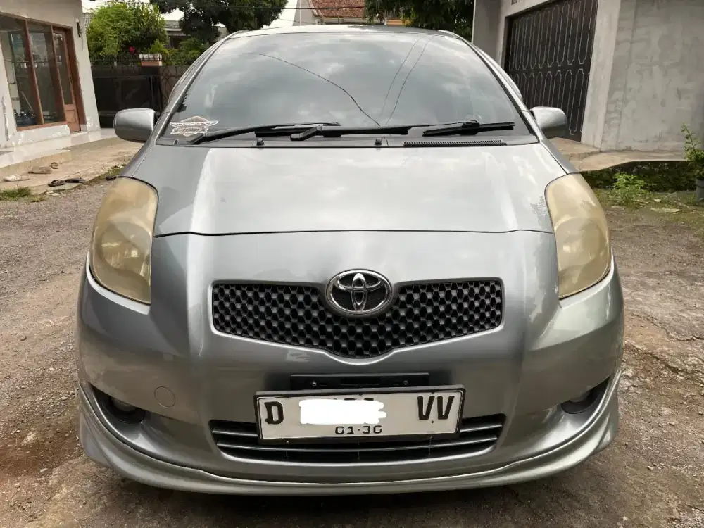 Toyota Yaris E M/T Tahun 2007