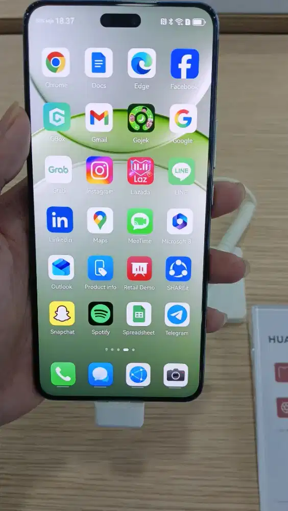 Kredit hp Huawei Nova 13 pro